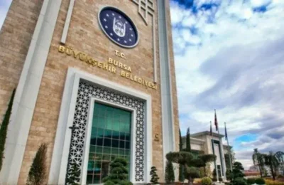 Bursa’da eski belediye başkanına yeni görev!