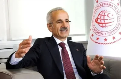 Bakan Uraloğlu: “Şu anda Türkiye’de bir jet yakıtı problemi yok”