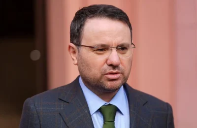 Akın Gürlek’ten yapay zeka açıklaması: Avukatlığa alternatif değil