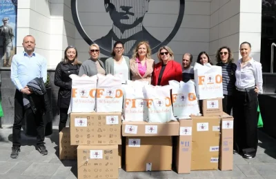 Kız yurduna bilgisayar, çocuklara mont: Çankaya’da Uluslararası dayanışma örneği