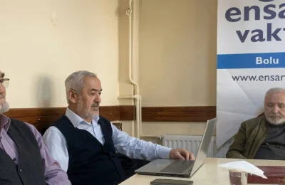 Ensar Vakfı’nın toplantısında Atatürk’ü hedef aldı