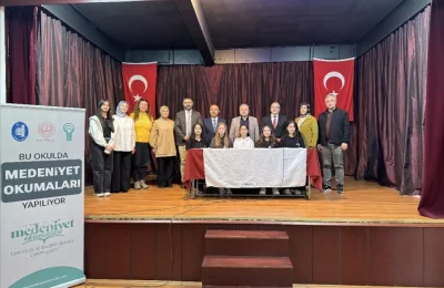 Çorum’da Medeniyet Okumaları Projesi Kapsamında Lise Öğrencileri Edebiyatla Buluştu