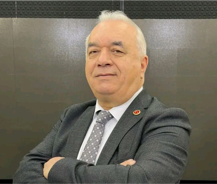 İSMET TAŞ