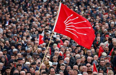 CHP’li başkanlar: Savunmaya sıkışmayalım