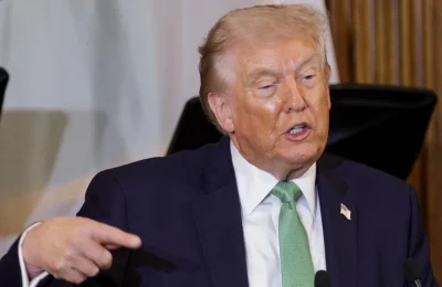 Trump’tan Hürmüz Boğazı’na mayın döşeyen teknelerin vurulması talimatı